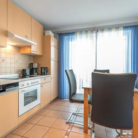 Haus Nemo - App 6, 50 M Zum Strand, Hunde Willkommen * Heringsdorf (Usedom)
